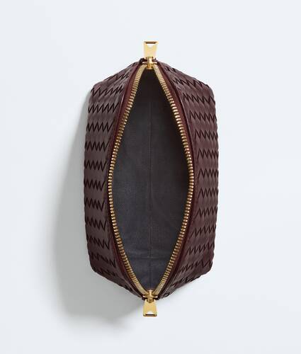 Medium Cosmetic Pouch in Deep mahogany Bottega Veneta United Kingdom EN - Image 2