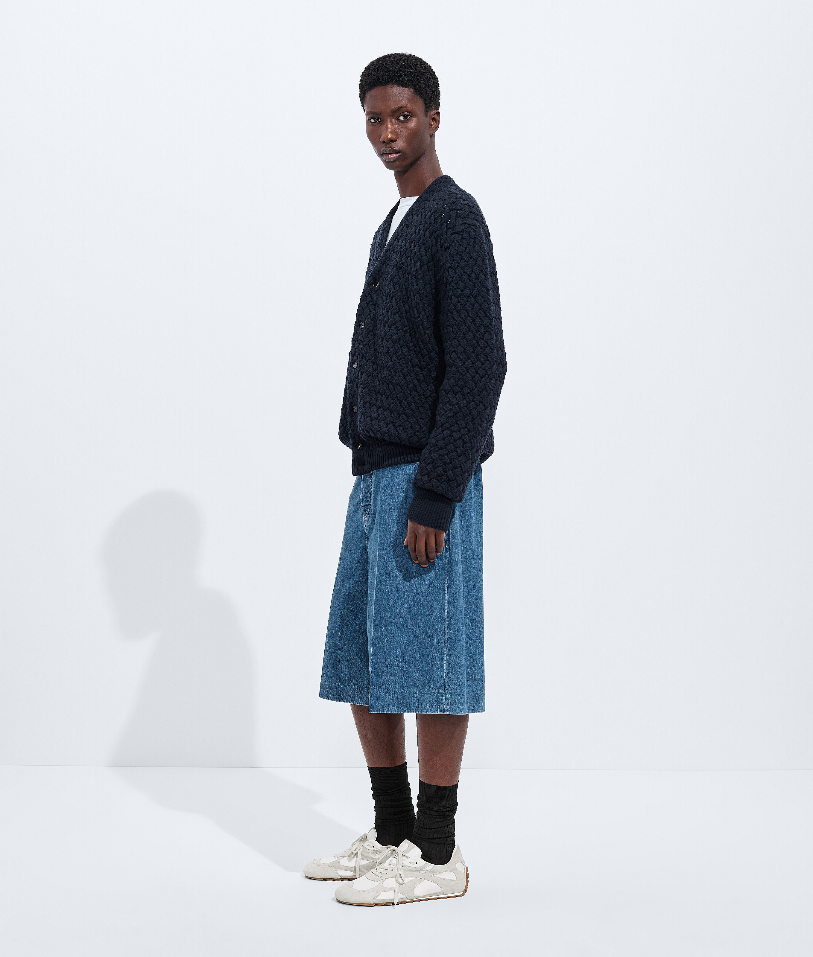 Men's Atlantic Blue Denim Shorts in Mid blue Bottega Veneta Luxembourg EN - Image 2