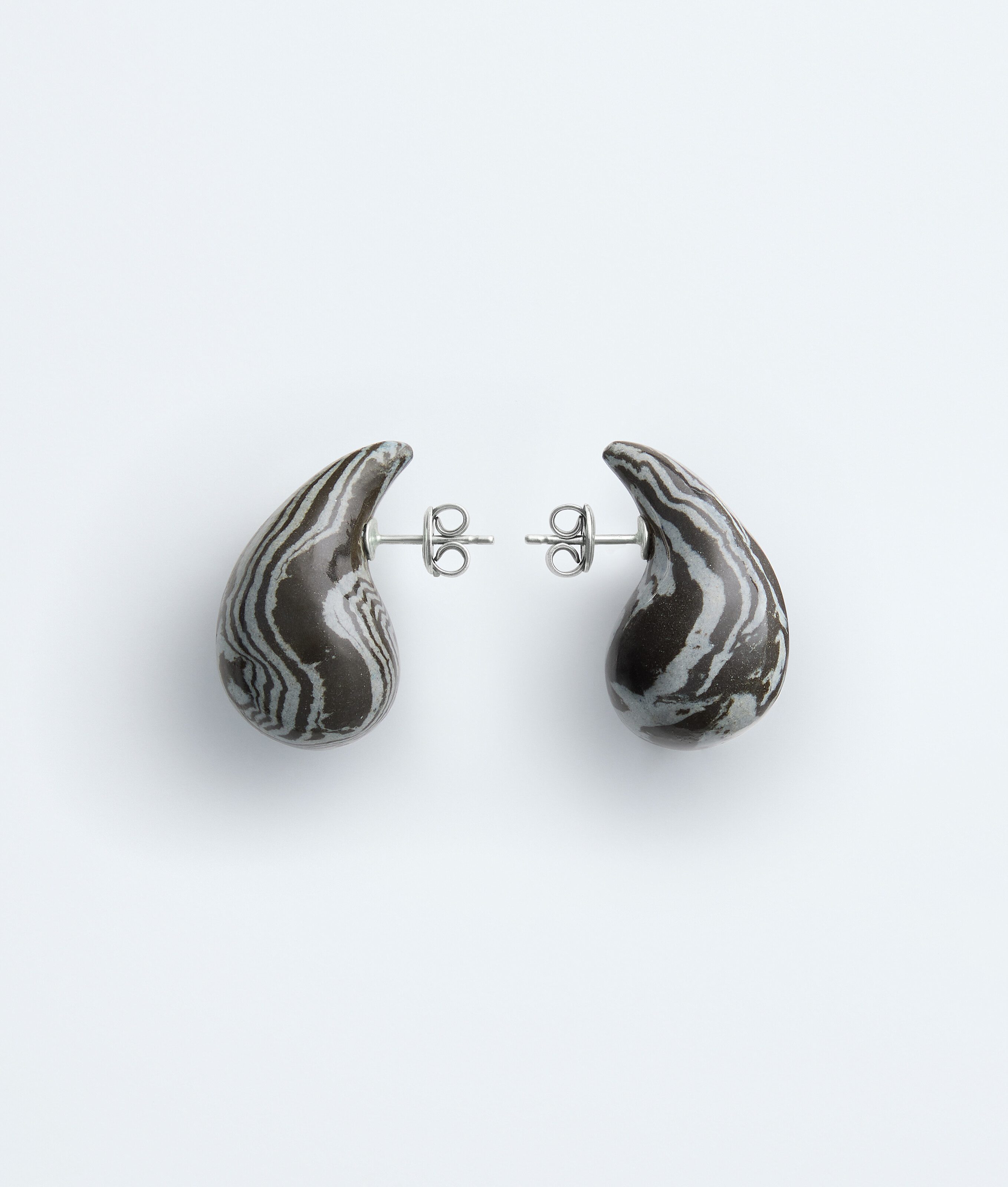 Women's Small Drop Earrings in Glacial/black Bottega Veneta Luxembourg EN - Image 1