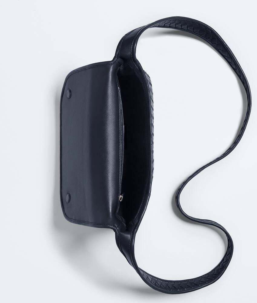 Men's Veneto Messenger in Midnight Bottega Veneta Singapore EN - Image 6