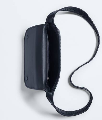 Men's Veneto Messenger in Midnight Bottega Veneta Singapore EN - Image 6