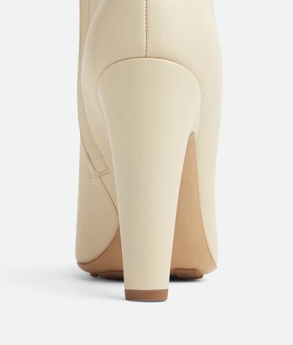 Ela's Botina Canalazzo em Sea salt Bottega Veneta Brasil PT - Image 5