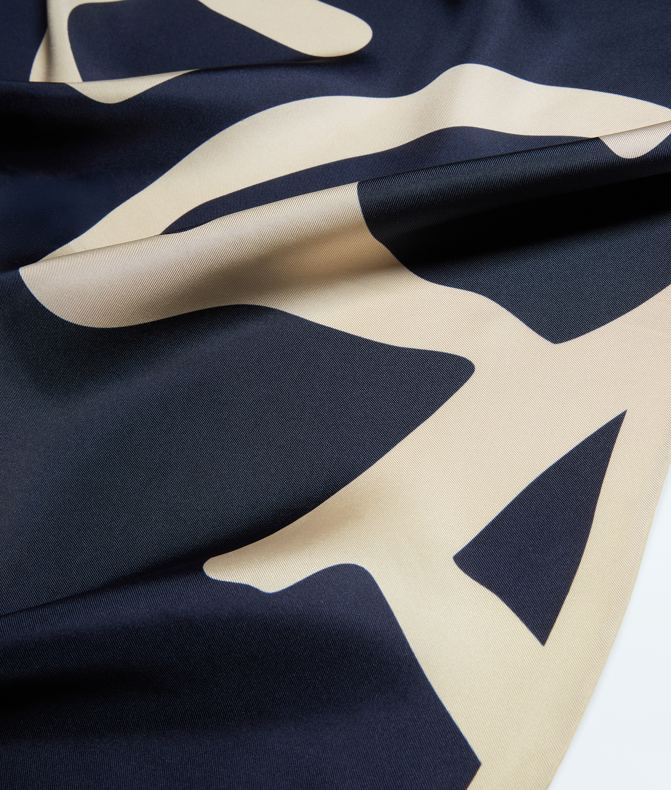 Women's Silk Foulard in Midnight/prosecco Bottega Veneta Luxembourg EN - Image 3