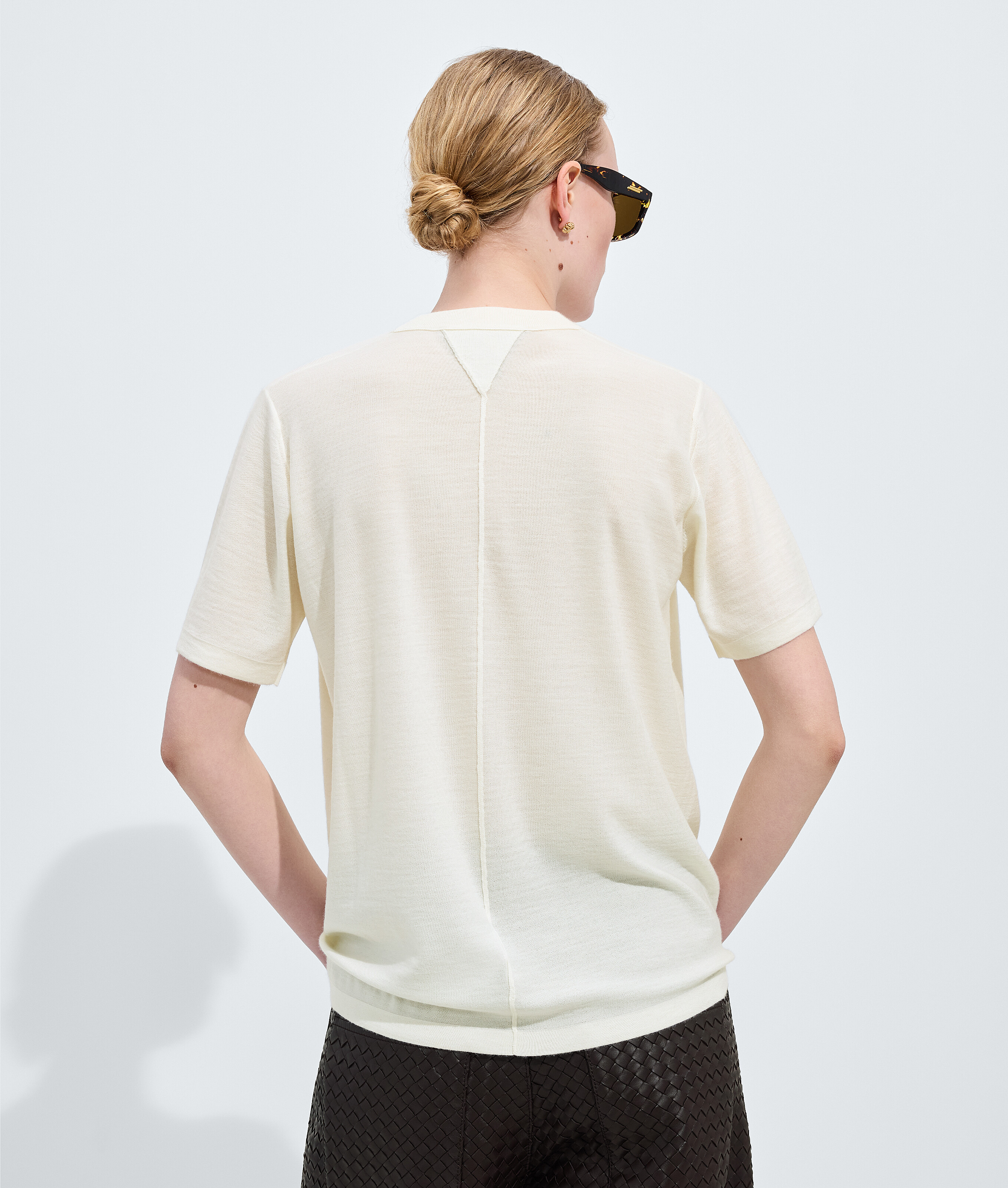 Women's Cashmere T-Shirt in Chalk Bottega Veneta Luxembourg EN - Image 3