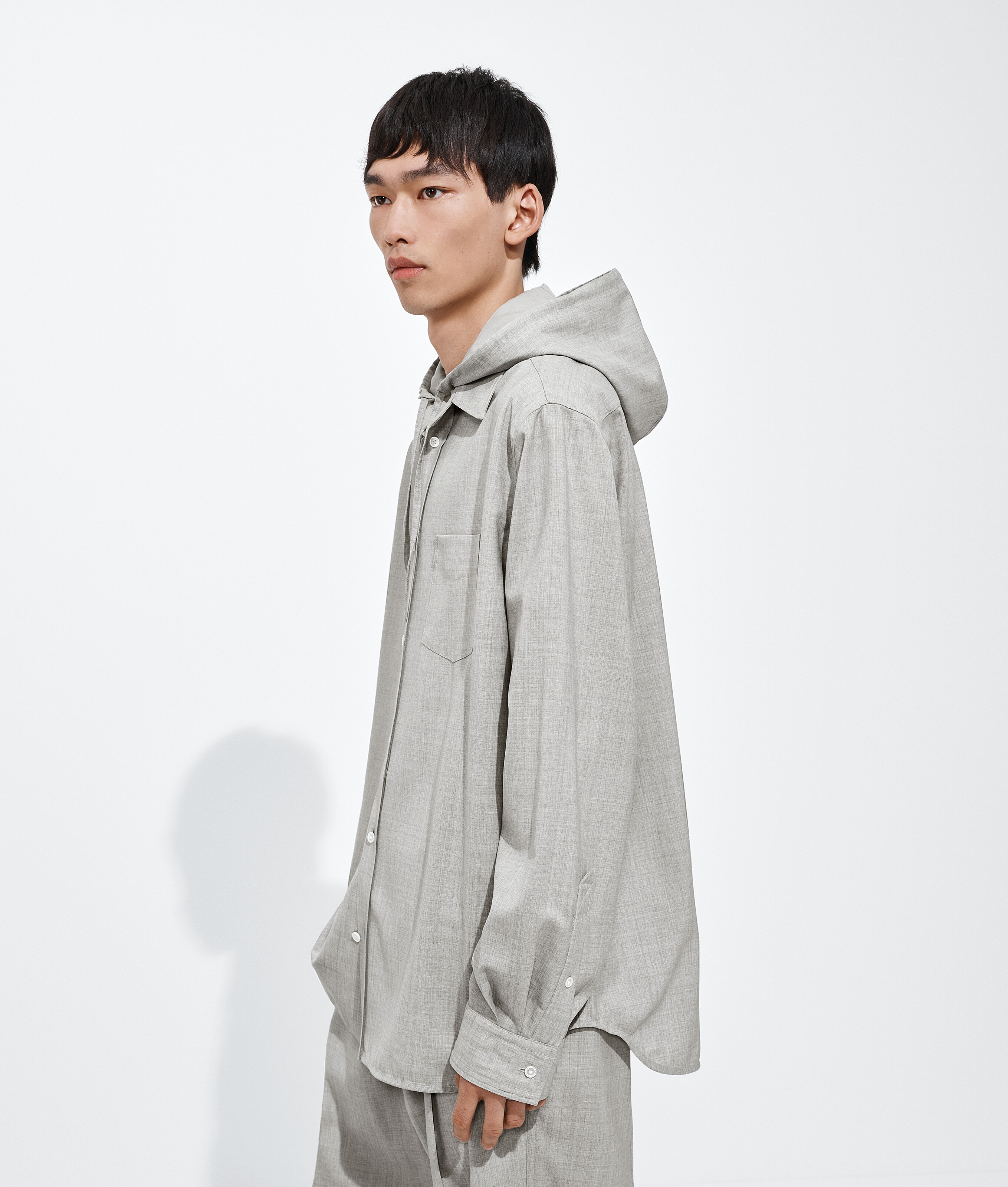Men's Light Wool Toile Hooded Shirt in Light gray melange Bottega Veneta Luxembourg EN - Image 2