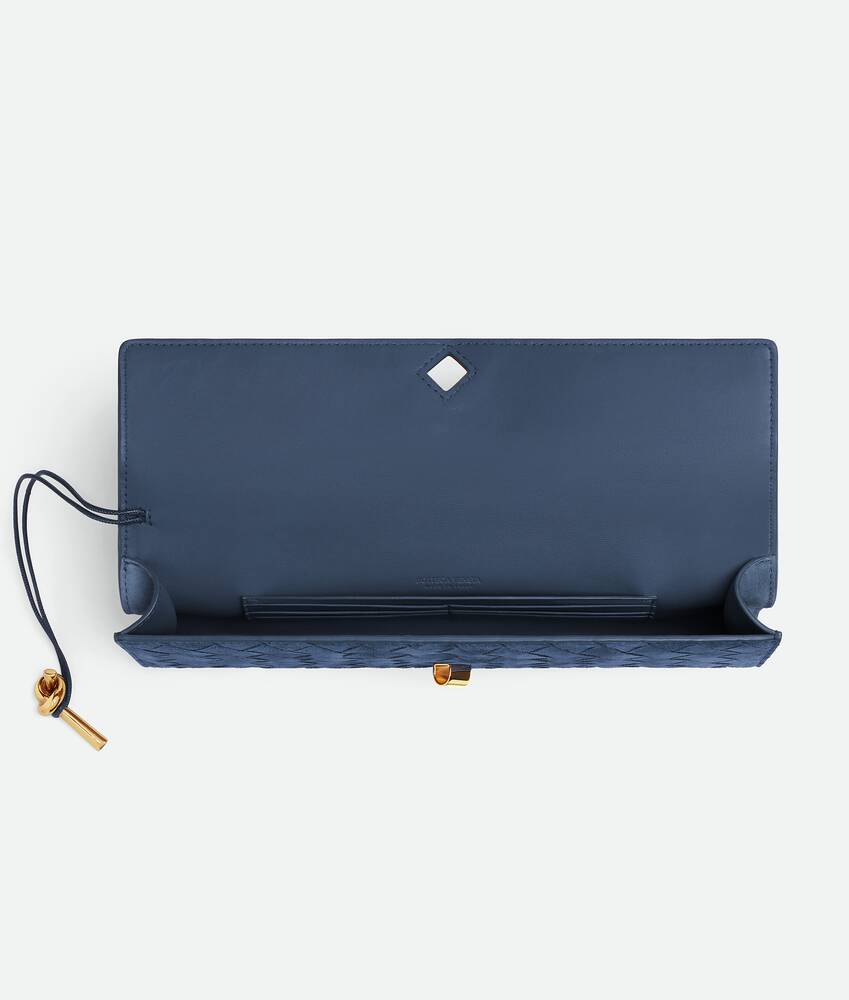 Display a large version of the product image 5 - Andiamo Clutch