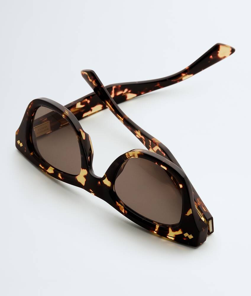 Gafas de sol Dizzy cuadradas en Havana/brown Bottega Veneta M&eacute;xico ES - Image 3