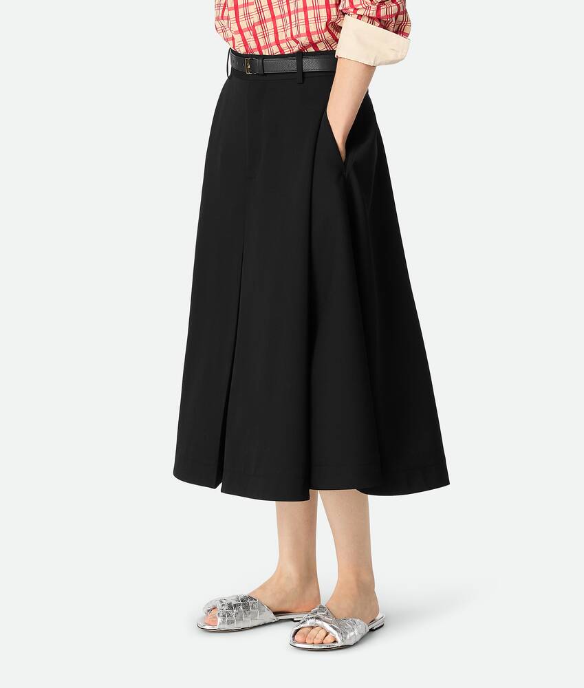 Women's Blink Flat Mule in Silver Bottega Veneta Croatia EN - Image 2