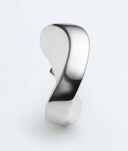 Women's Large Disc Earrings in Silver Bottega Veneta Taiwan EN - Image 5