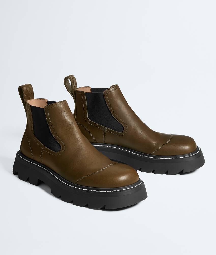 Men's Gum Chelsea Ankle Boot in Olive oil Bottega Veneta Italy EN - Image 3