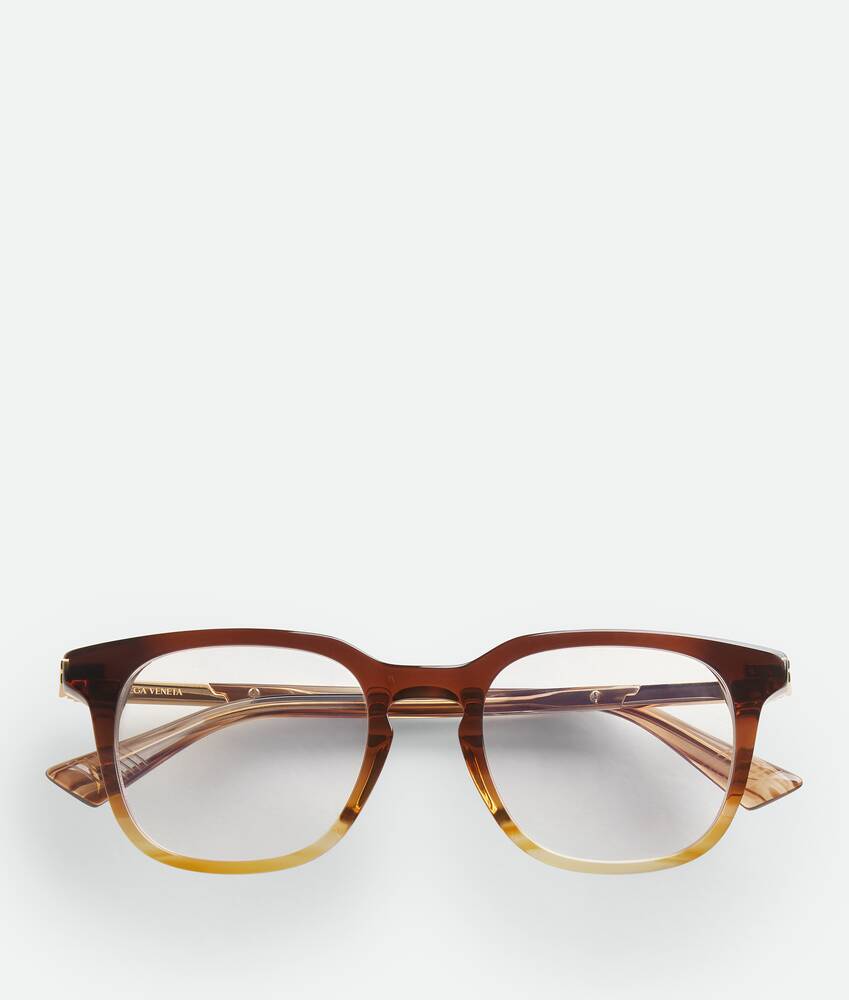 Display a large version of the product image 4 - Classic Square Clip On Sunglasses