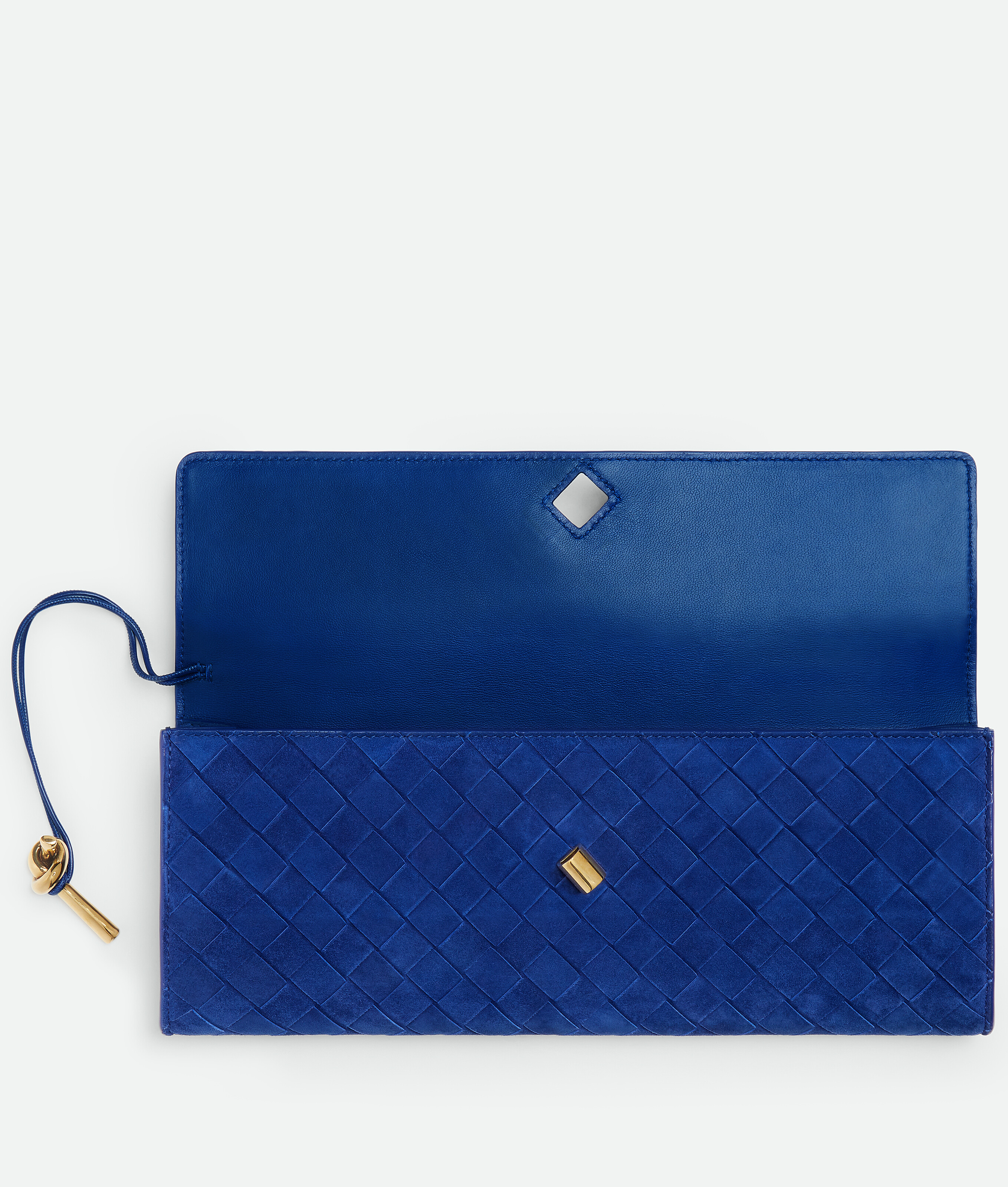 Bottega Veneta Andiamo Clutch In Blue