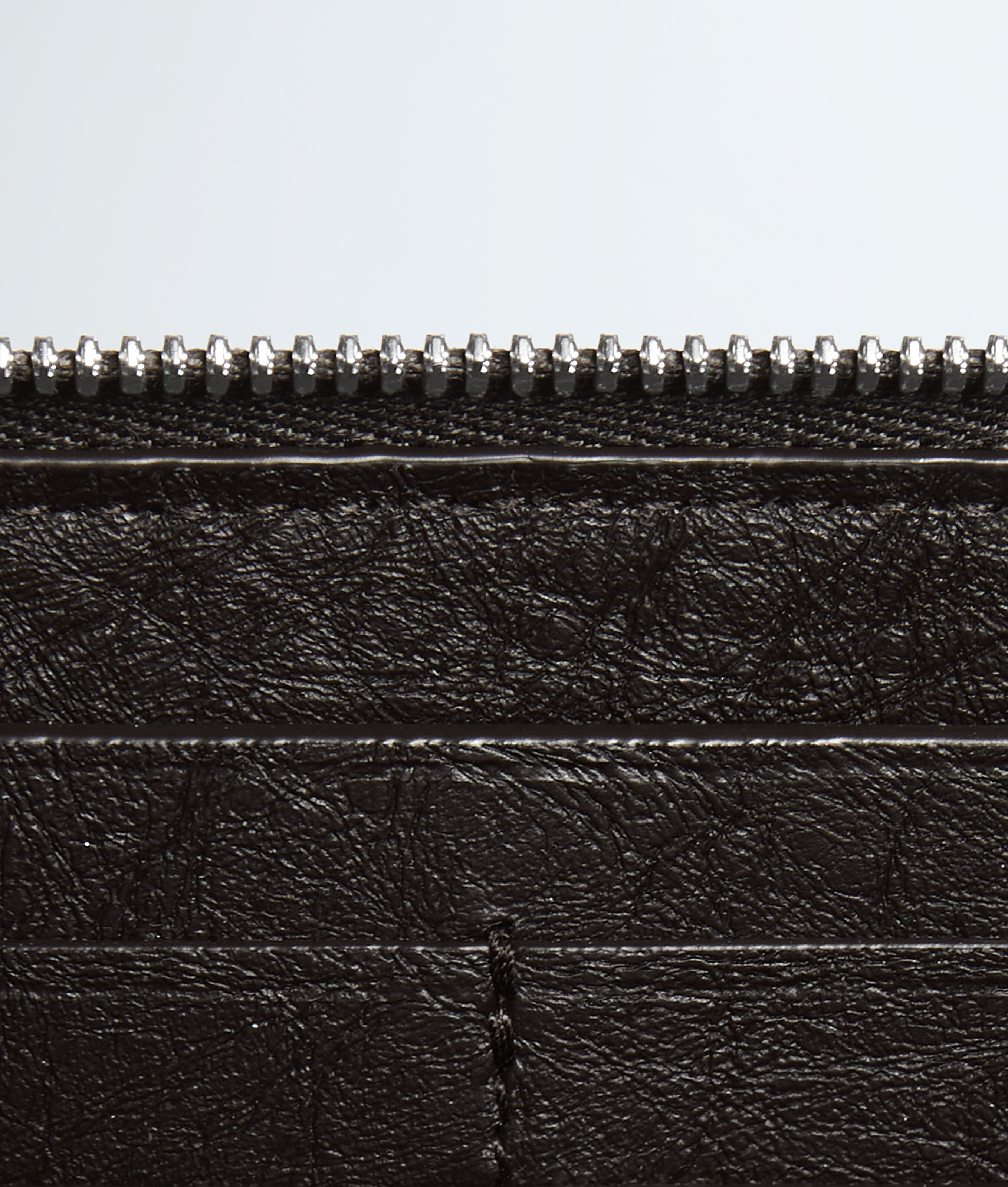Men's Woven Mycelium Zip-Around Wallet in Espresso Bottega Veneta Belgium EN - Image 4