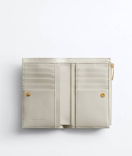 Women's Intrecciato Medium Bi-Fold Wallet in Silica gray Bottega Veneta Italy EN - Image 2