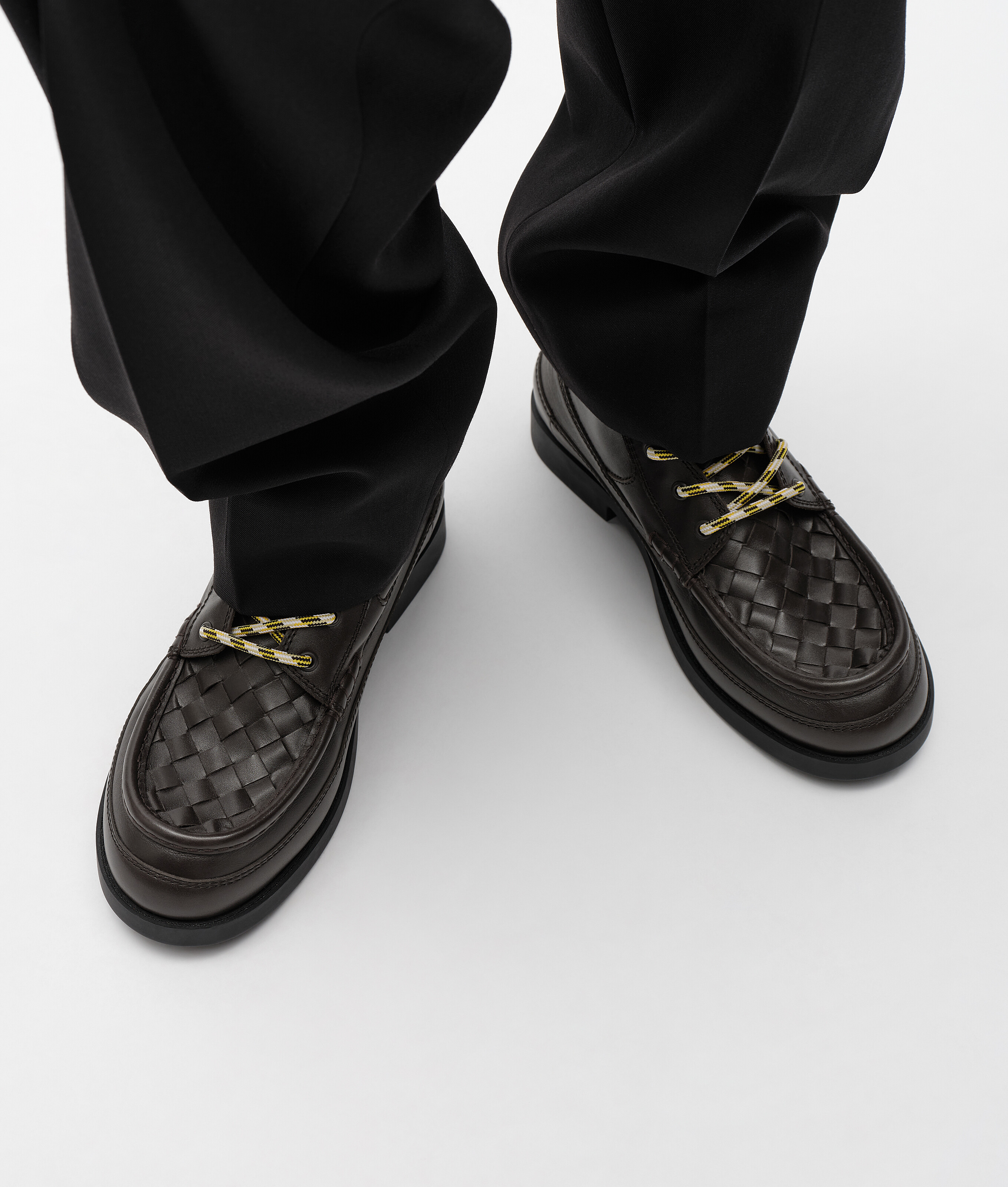 Men's Pier Lace-Up Ankle Boot in Espresso Bottega Veneta France EN - Image 2