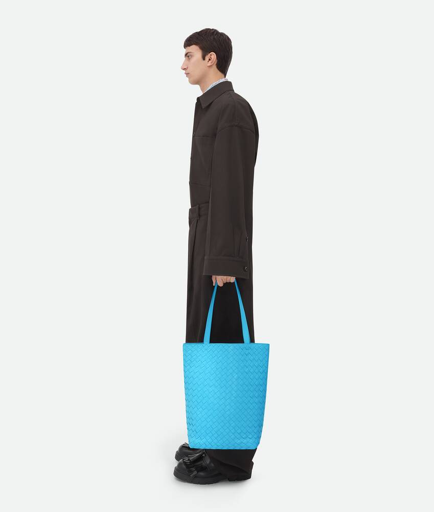 Men's Small Intrecciato Tote Bag in Dip Bottega Veneta Sweden EN - Image 2