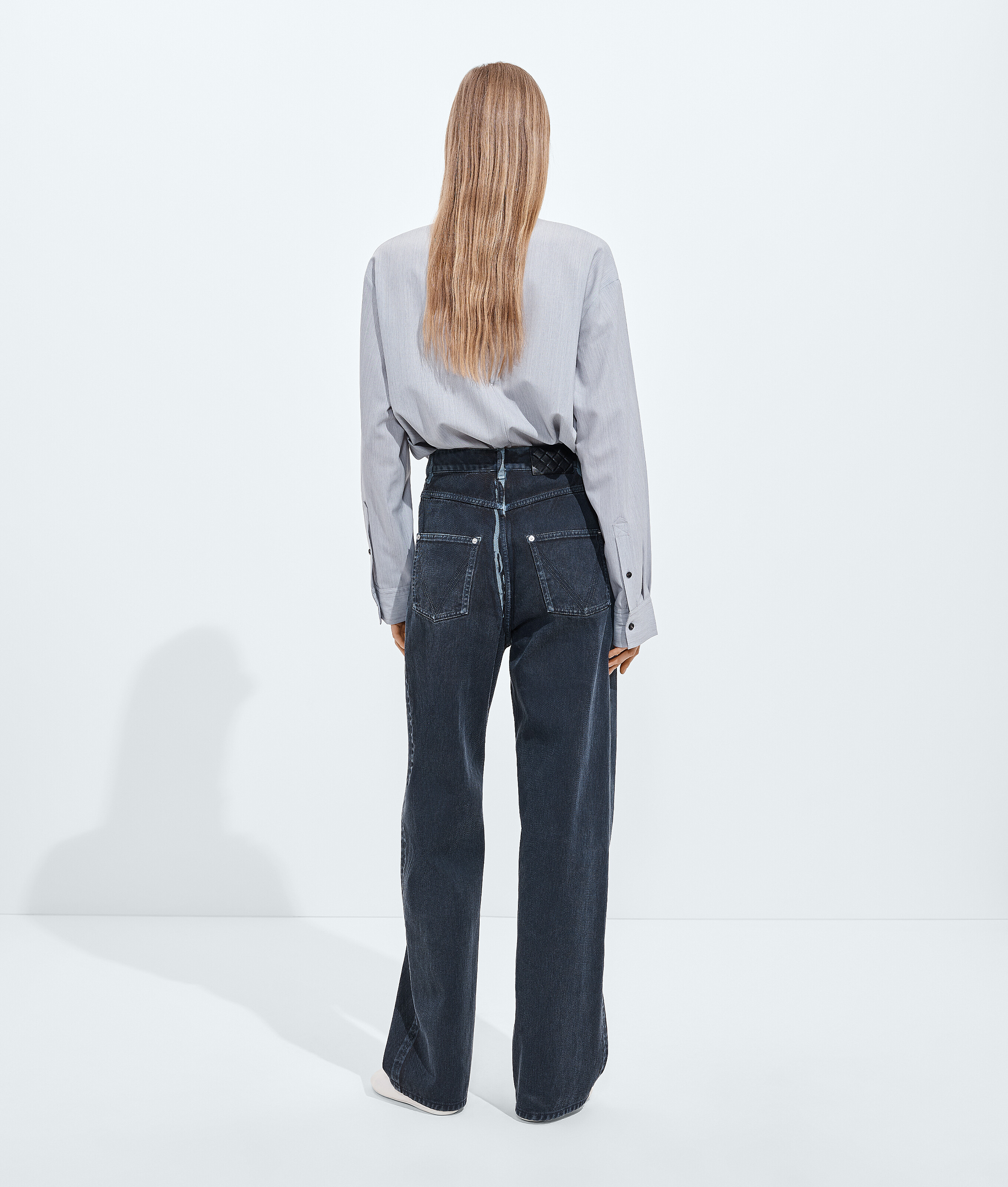 Women's Overdyed Wide Leg Jeans in Midnight Bottega Veneta Bulgaria EN - Image 3