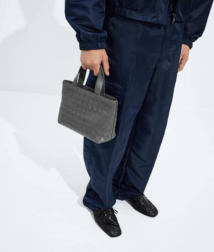 Men's Mini Intrecciato Zipped Tote in Obsidian grey Bottega Veneta United Kingdom EN - Image 2