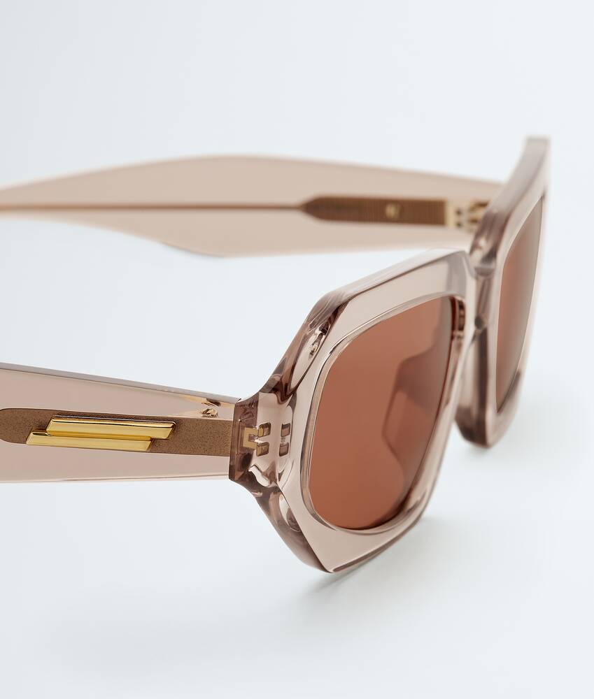 Classic Oval Sunglasses in Brown Bottega Veneta United Kingdom EN - Image 4