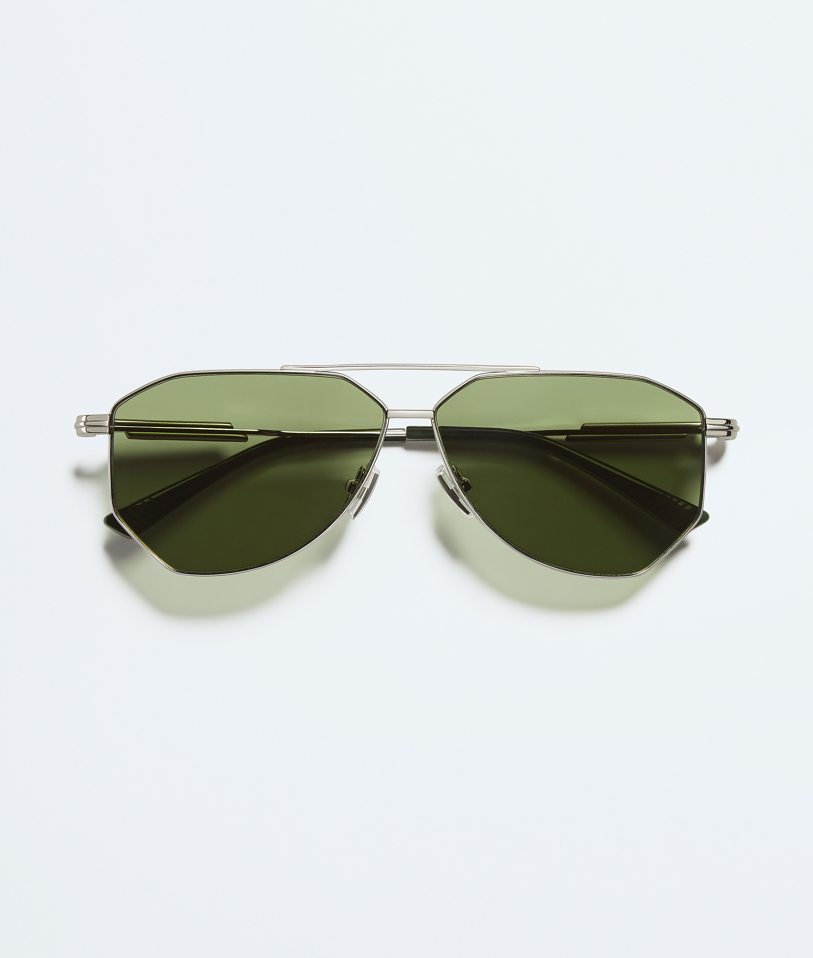 Classic Aviator Sunglasses in Silver/green Bottega Veneta France EN - Image 1