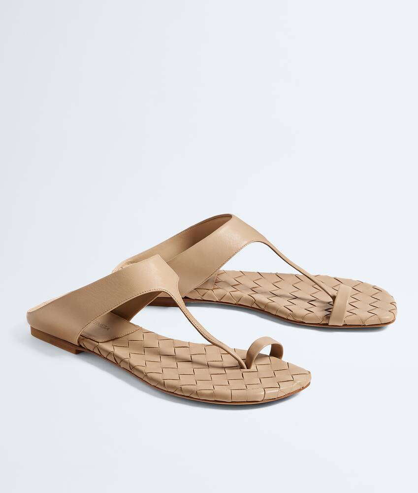 Tongs plates Livia pour Femme en Shore Bottega Veneta France FR - Image 3