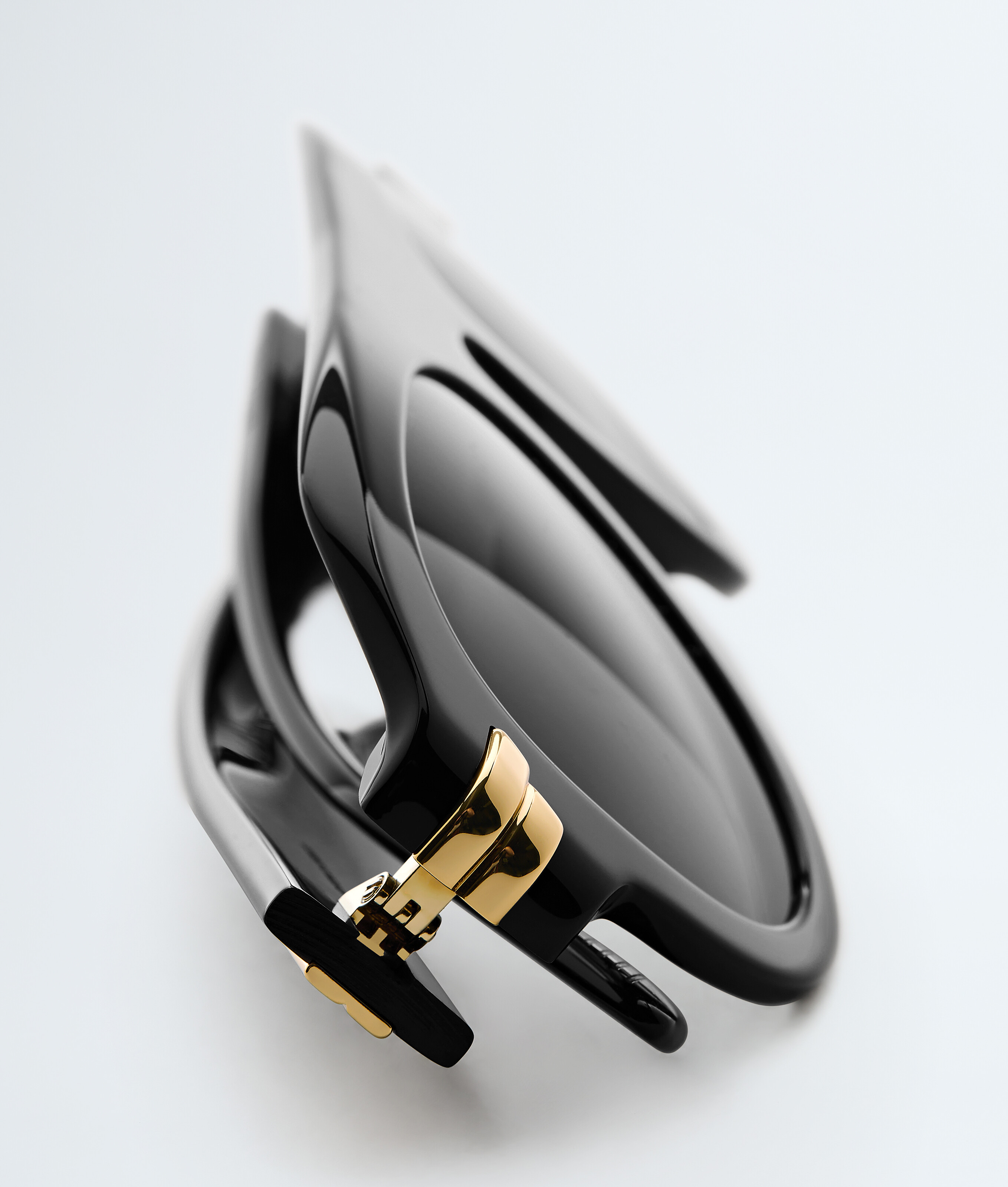 Mitre Aviator Sunglasses in Black/gray Bottega Veneta Luxembourg EN - Image 4