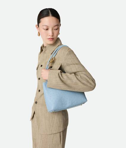 Ela's Bolsa Andiamo pequena em Ice Bottega Veneta Brasil PT - Image 7