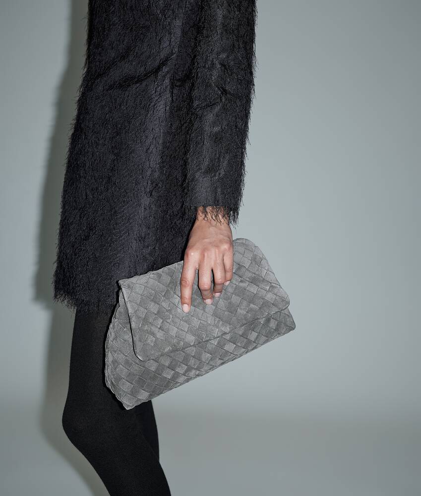Women's Giorno in Obsidian gray Bottega Veneta Hong Kong SAR China EN - Image 5