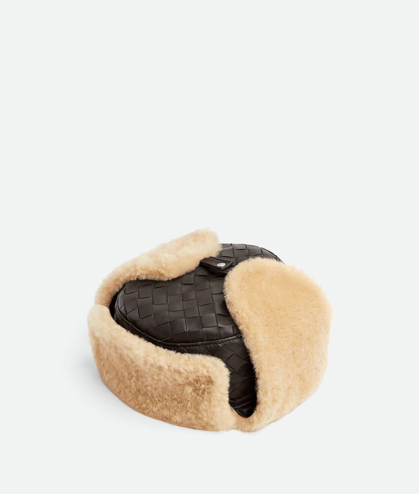 Display a large version of the product image 4 - Intrecciato Leather Aviator Hat