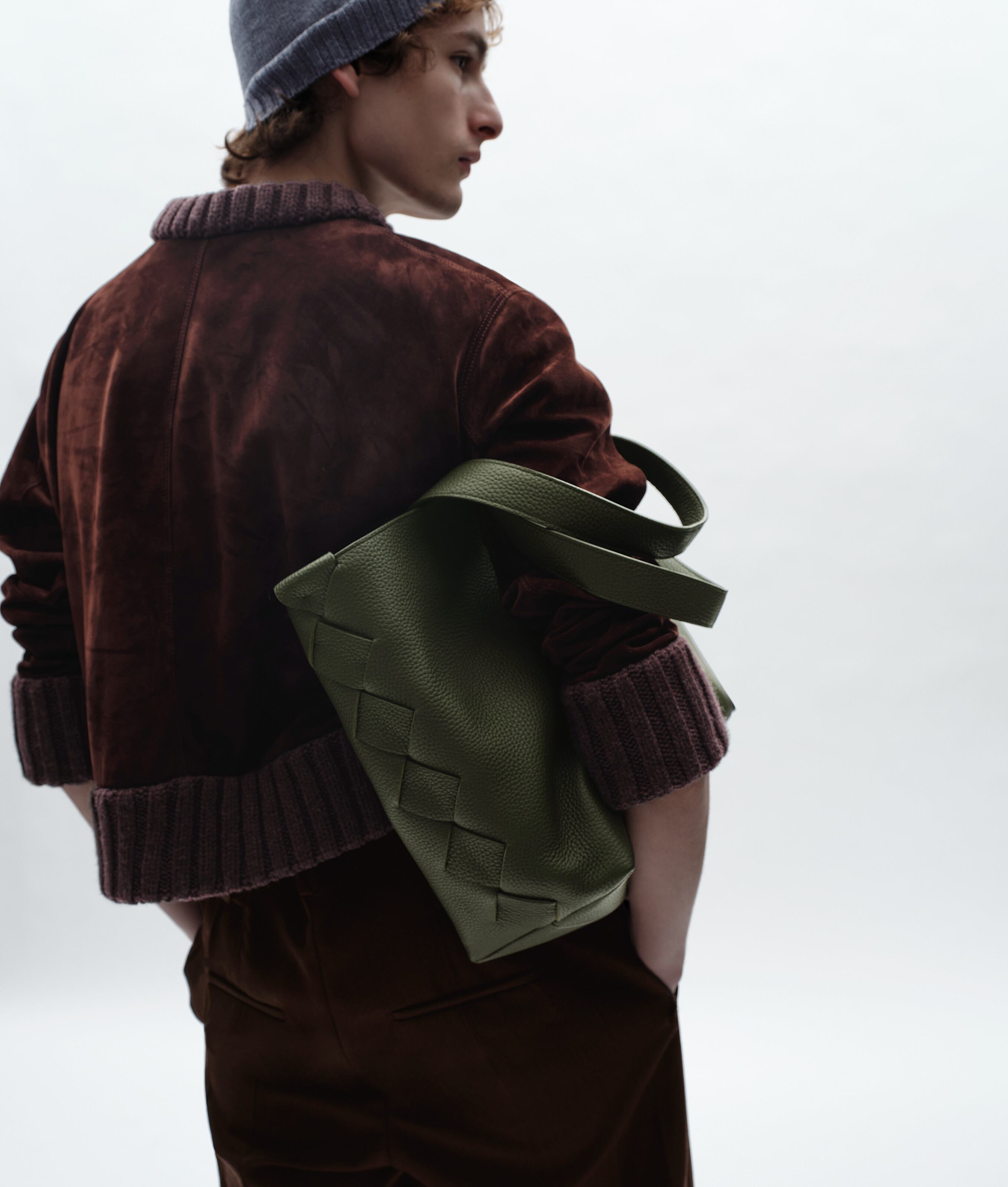 Men's Diago Tote in Bark green Bottega Veneta Zimbabwe EN - Image 6