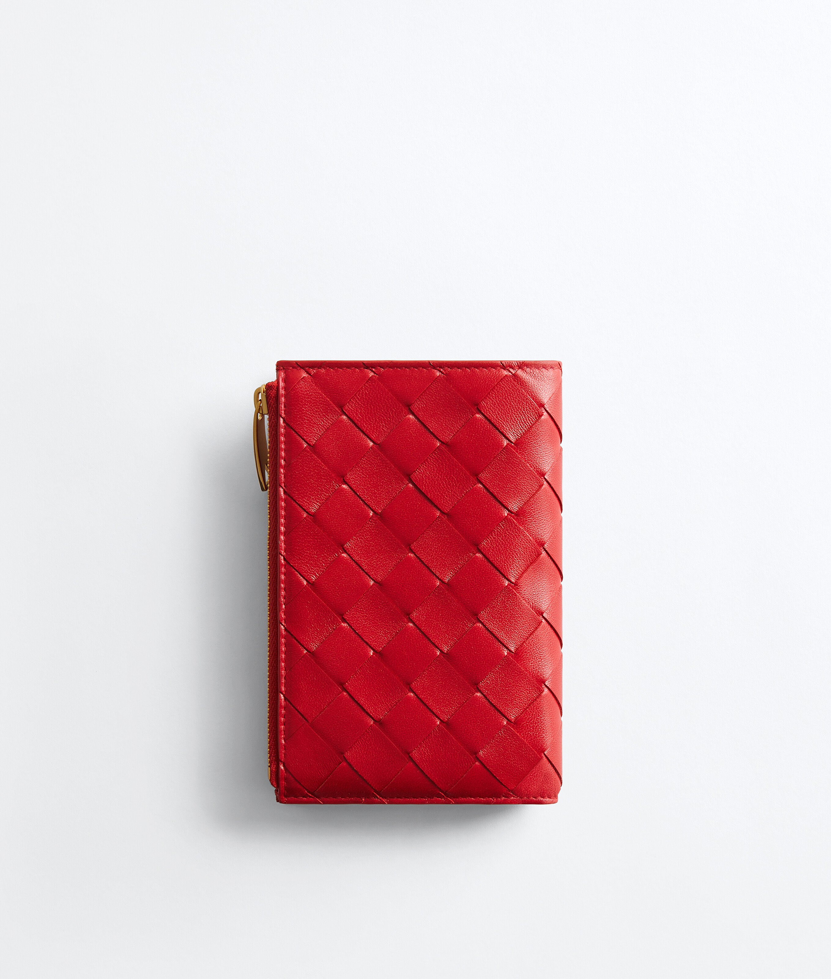 Women's Intrecciato Medium Bi-Fold Wallet in Radar Bottega Veneta United States EN - Image 3