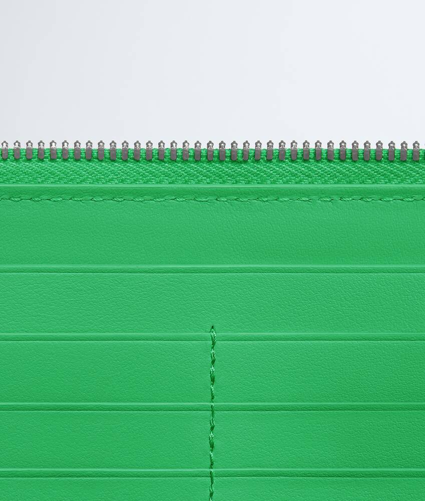 Men's Intrecciato Zip Around Wallet in Black grass Bottega Veneta Denmark EN - Image 3