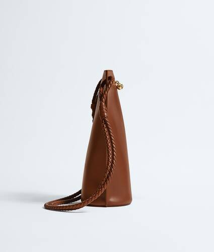 Women's Medium Bacio Bucket in Tannin Bottega Veneta United States EN - Image 4