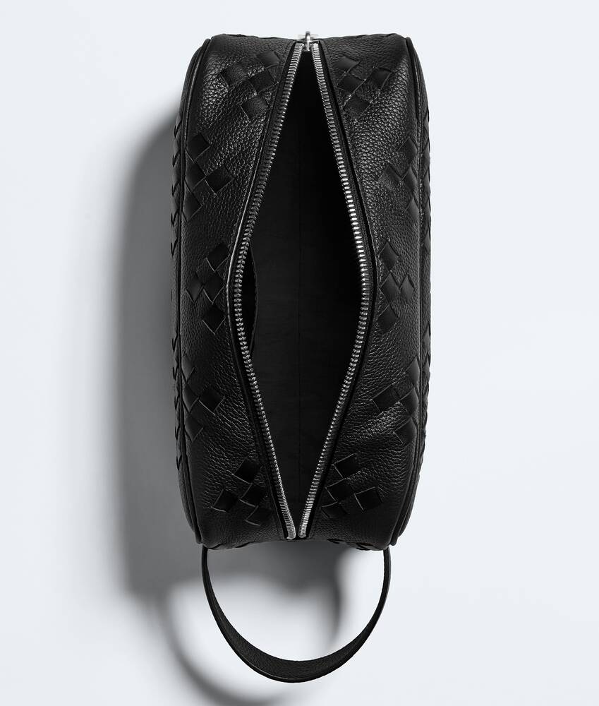 Men's Intrecciato Travel Pouch in Black Bottega Veneta Czechia EN - Image 3