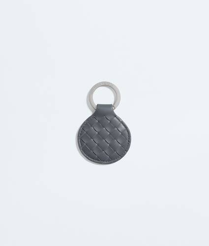 イントレチャート ピッコロ ラウンド キーリング のために メンズ で サンダー Bottega Veneta 日本 JA - Image 1