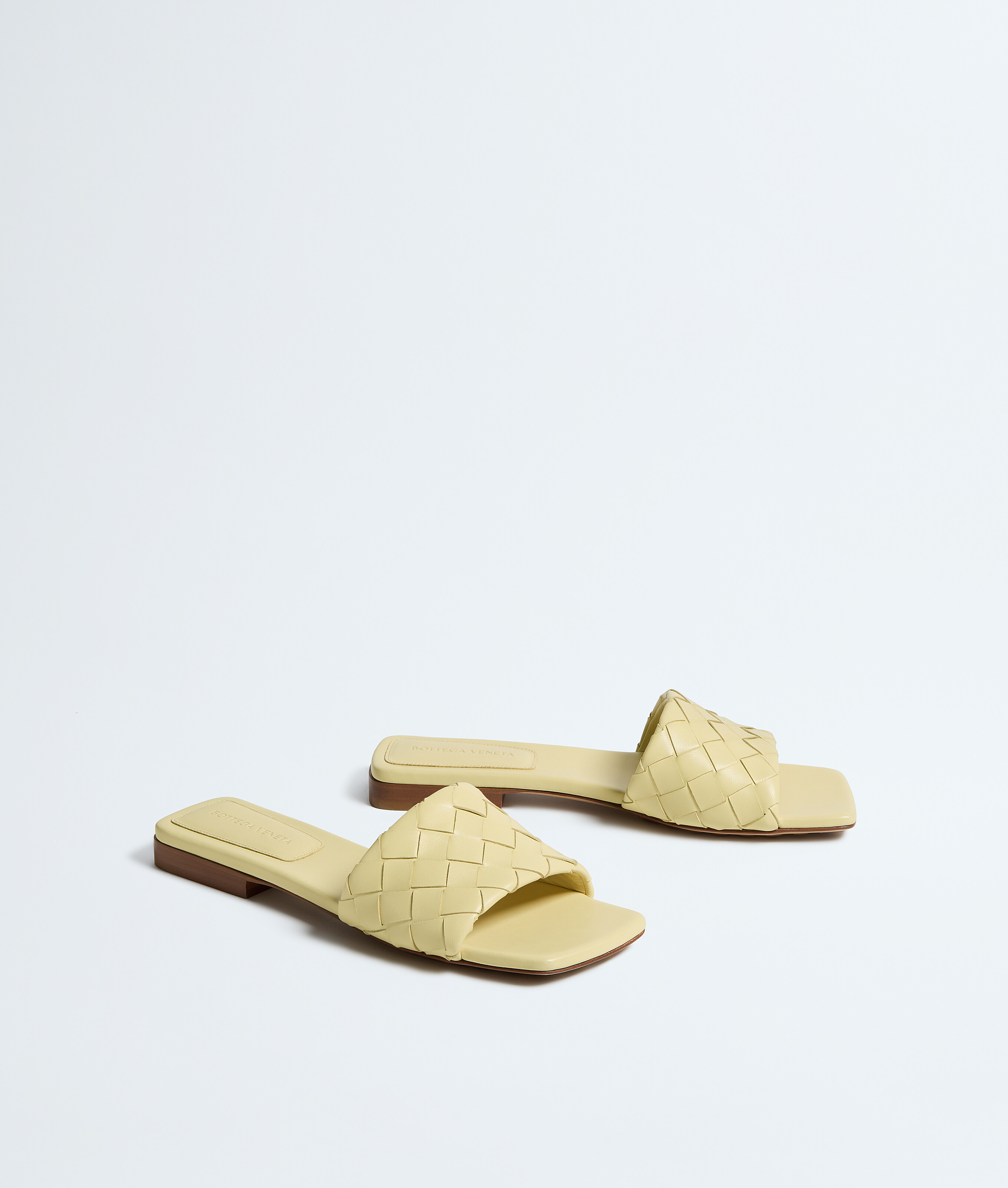 Women's Parco Flat Mule in Butter yellow Bottega Veneta Luxembourg EN - Image 3