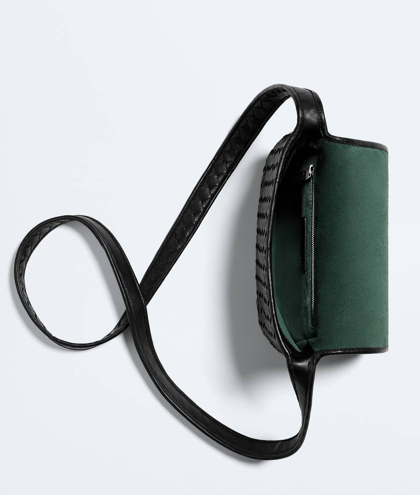 ミニ ヴェネト フラップ メッセンジャー のために メンズ で ブラック Bottega Veneta 日本 JA - Image 3