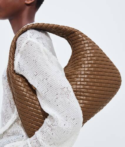 Women's Veneta in Dark caramel 20 Bottega Veneta France EN - Image 2