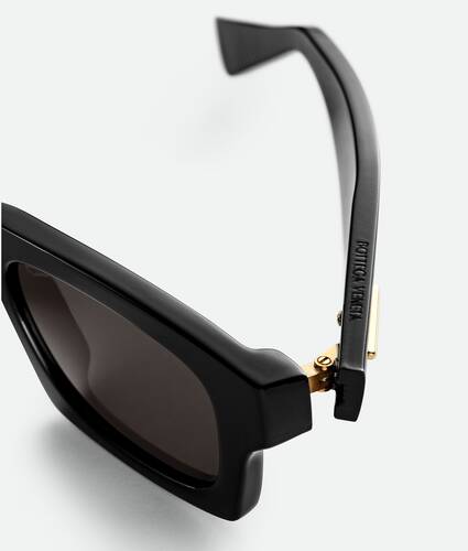 Classic Squared Sunglasses