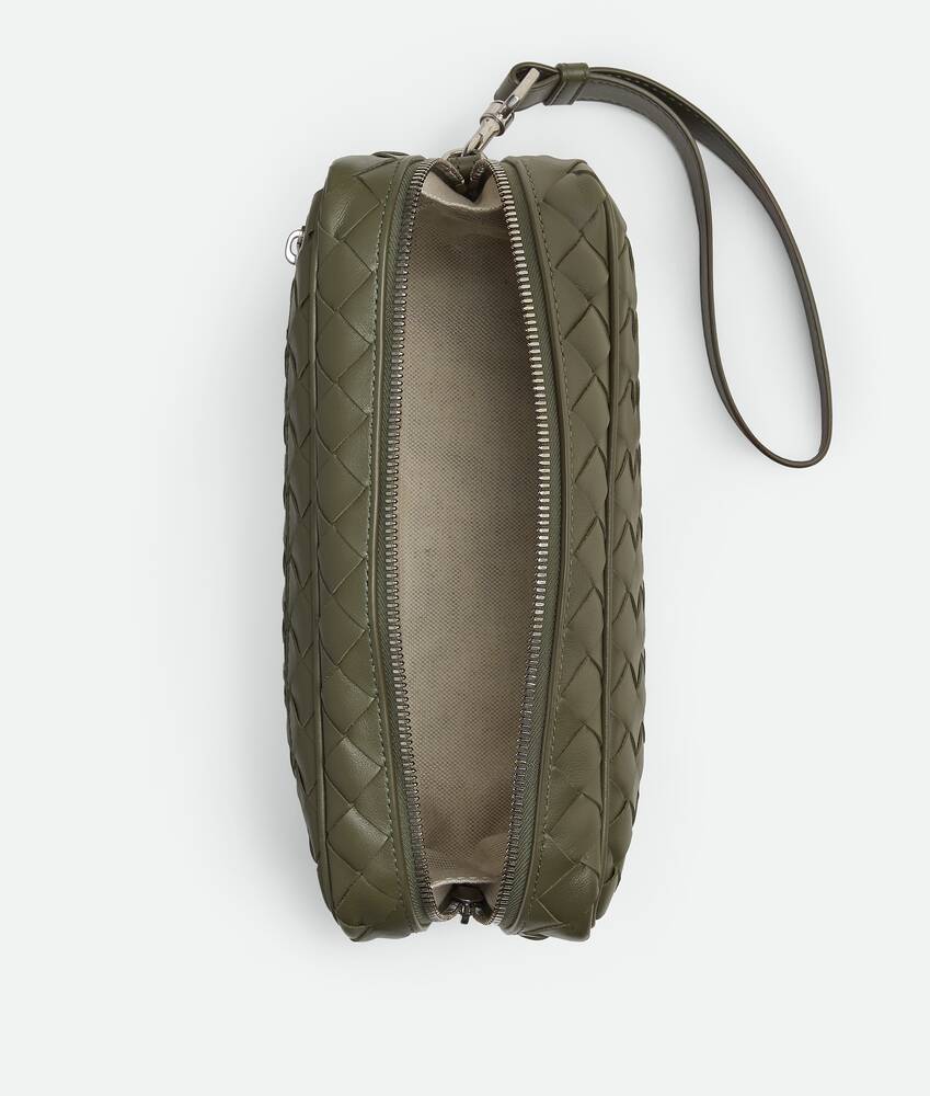 Display a large version of the product image 3 - Intrecciato Pouch With Wristlet