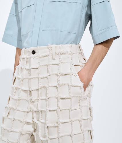Men's Cotton Intrecciato Shorts in Bone Bottega Veneta Bulgaria EN - Image 2