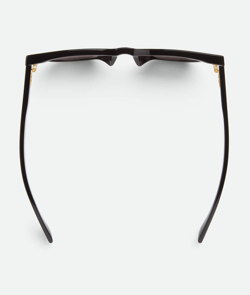 Women's Dizzy Round Sunglasses in Black/grey Bottega Veneta United Kingdom EN - Image 3