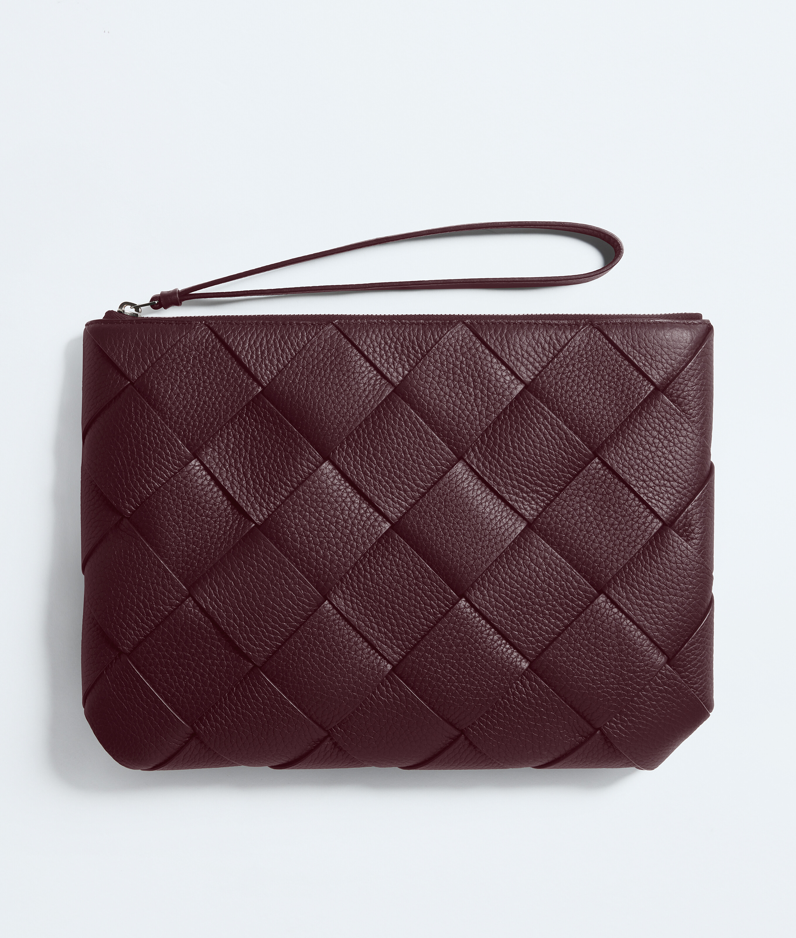 Große Diago Pouch für Herren in Deep mahogany Bottega Veneta Österreich DE - Image 1