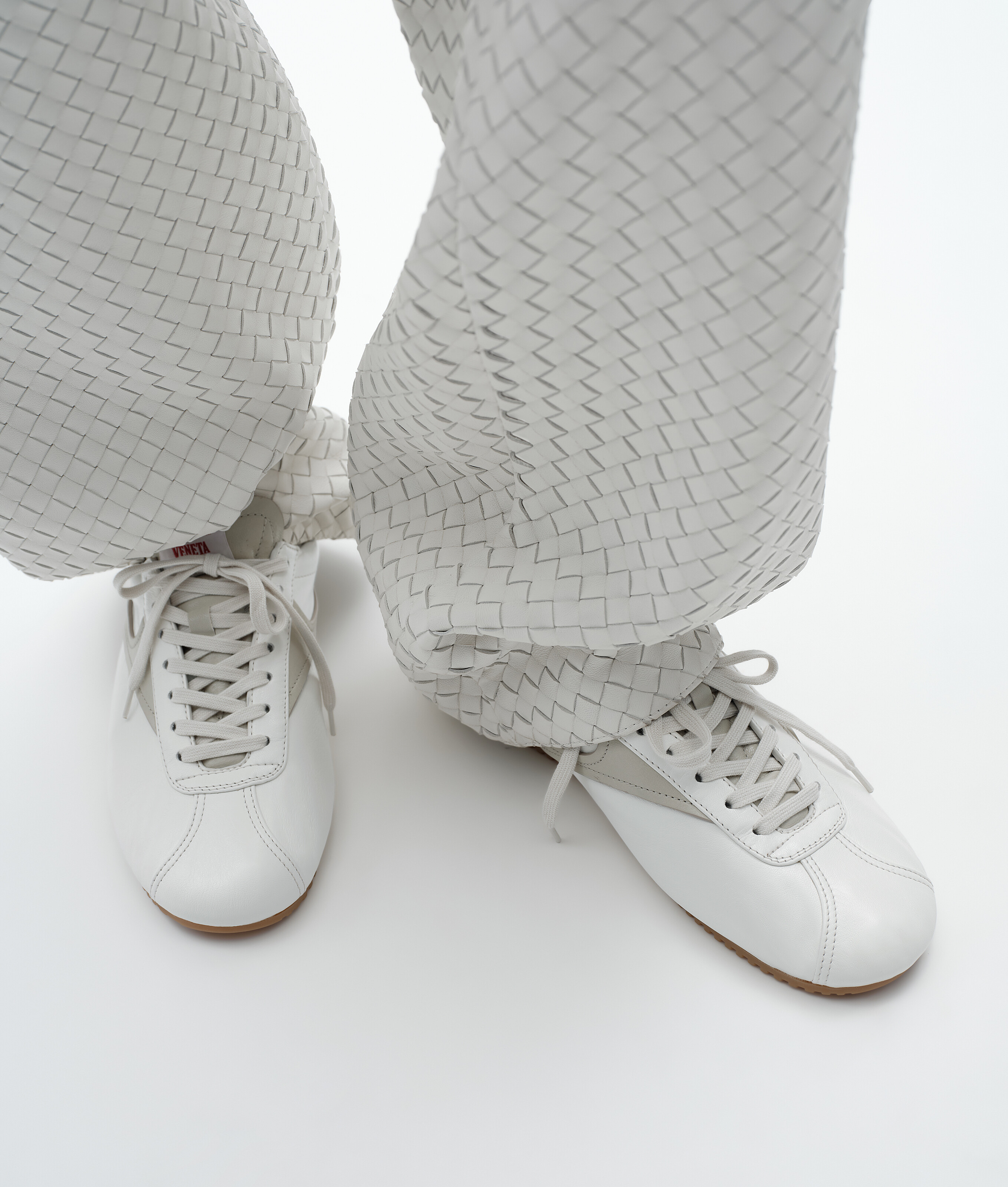 Women's Shot Sneaker in Alabaster/silica gray Bottega Veneta Luxembourg EN - Image 2