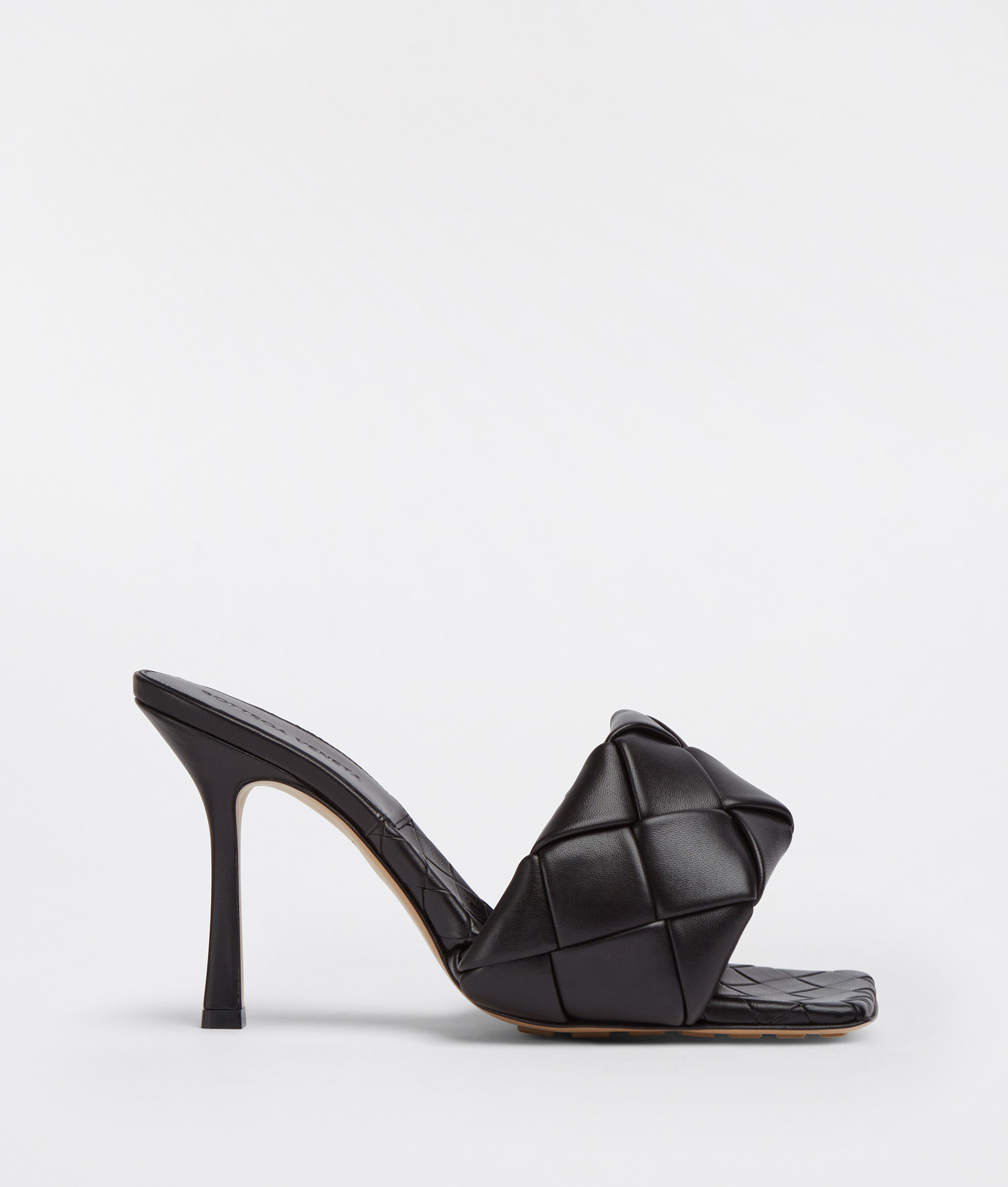 Ela's Mule Lido em Black | Bottega Veneta BR