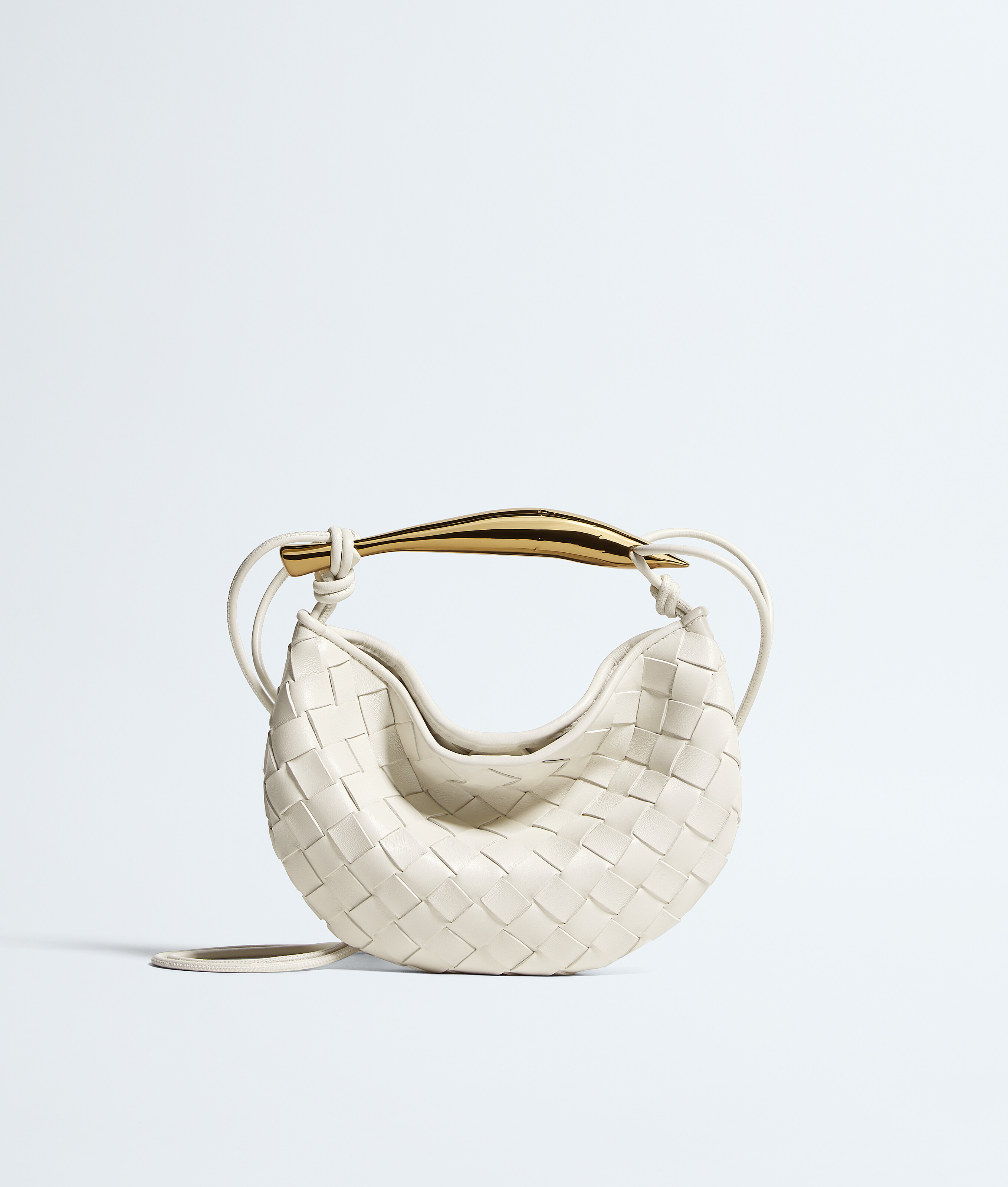 Bottega Veneta アイボリー ハンドバッグ BOTTEGA VENETA（ボッテガ・ヴェネタ） 並行輸入 ハンドバッグ ドール