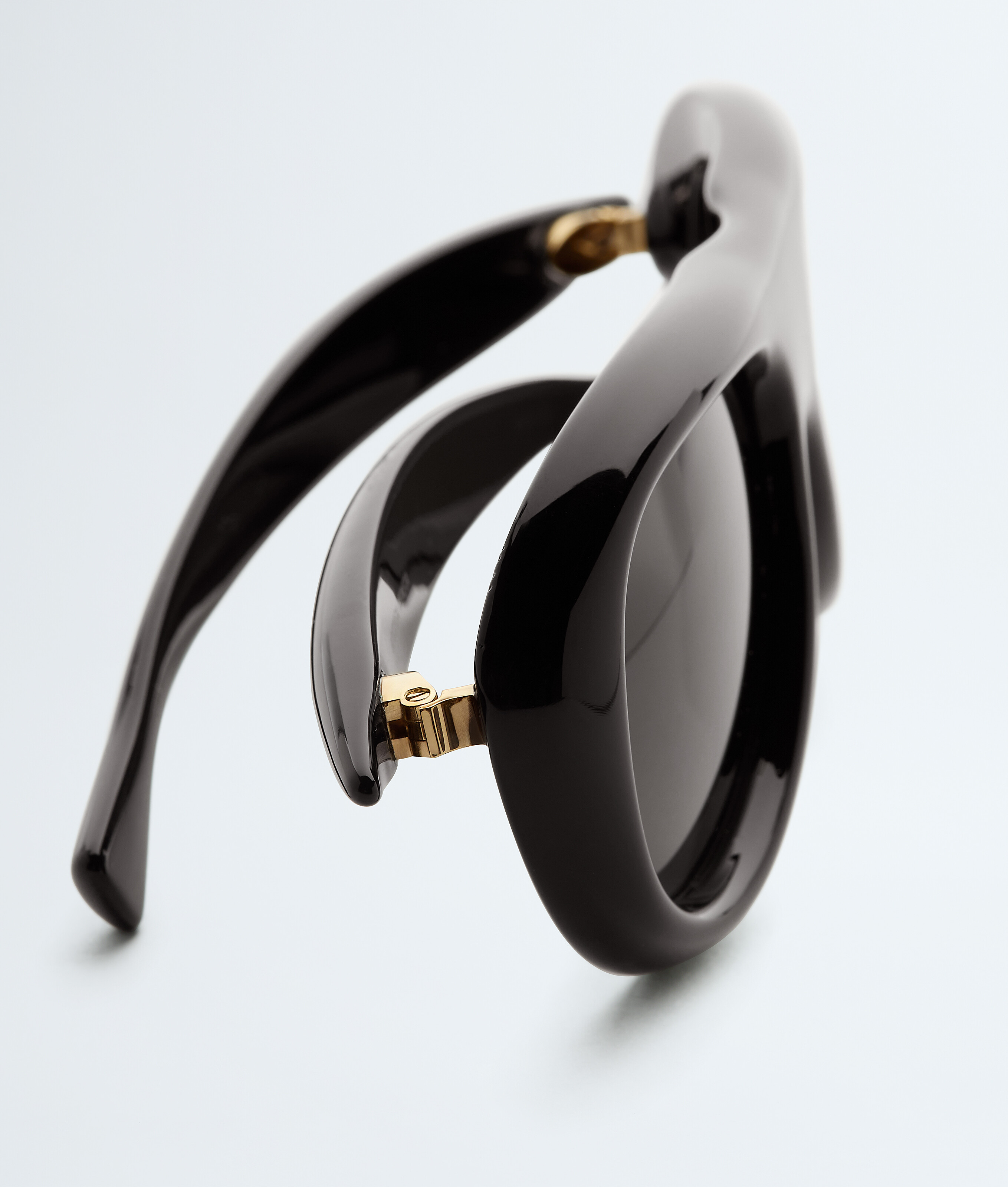 Sardine Aviator Sunglasses in Black/gray Bottega Veneta Luxembourg EN - Image 3