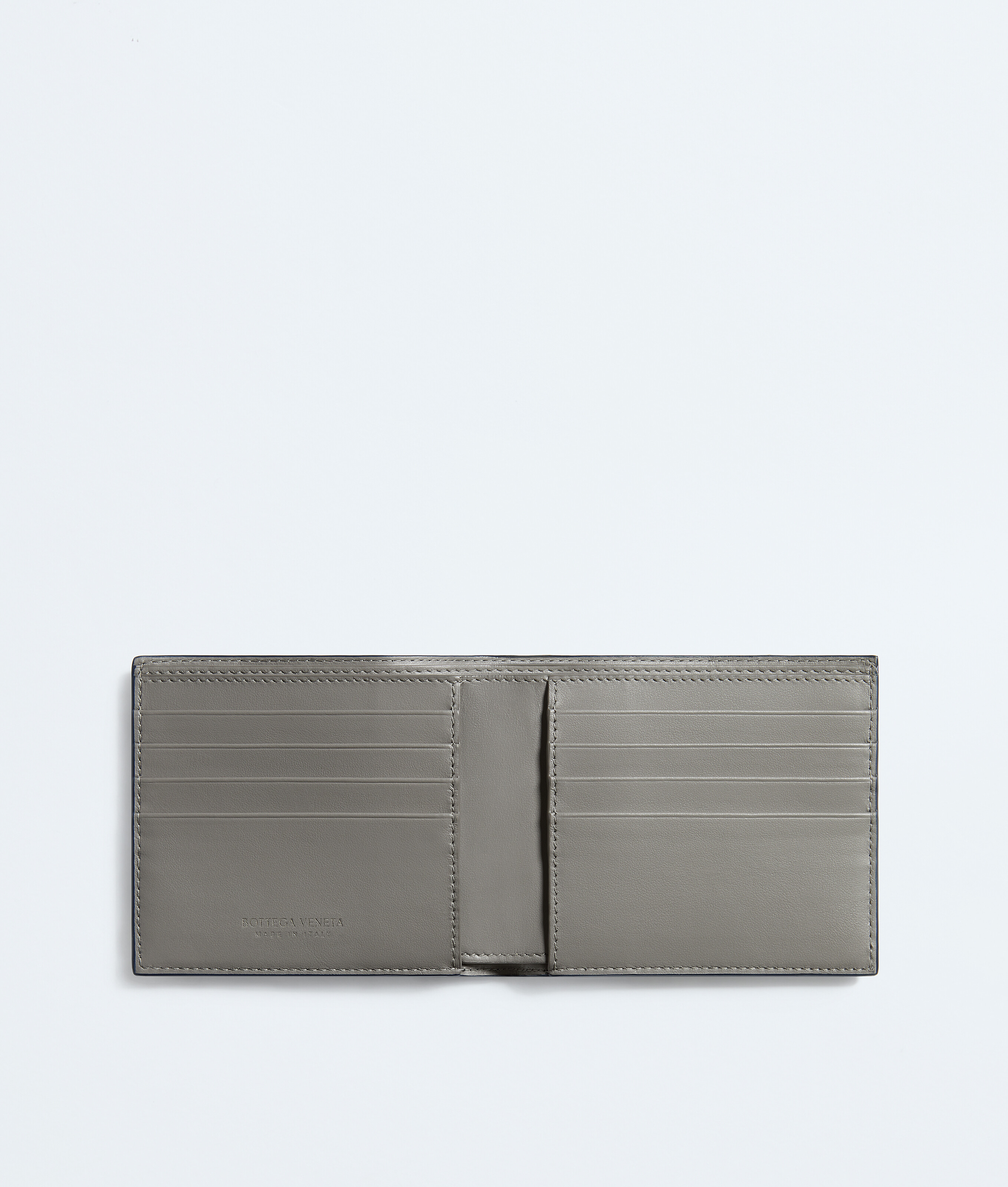 Men's Intrecciato Bi-Fold Wallet in Midnight/basalt Bottega Veneta Luxembourg EN - Image 2