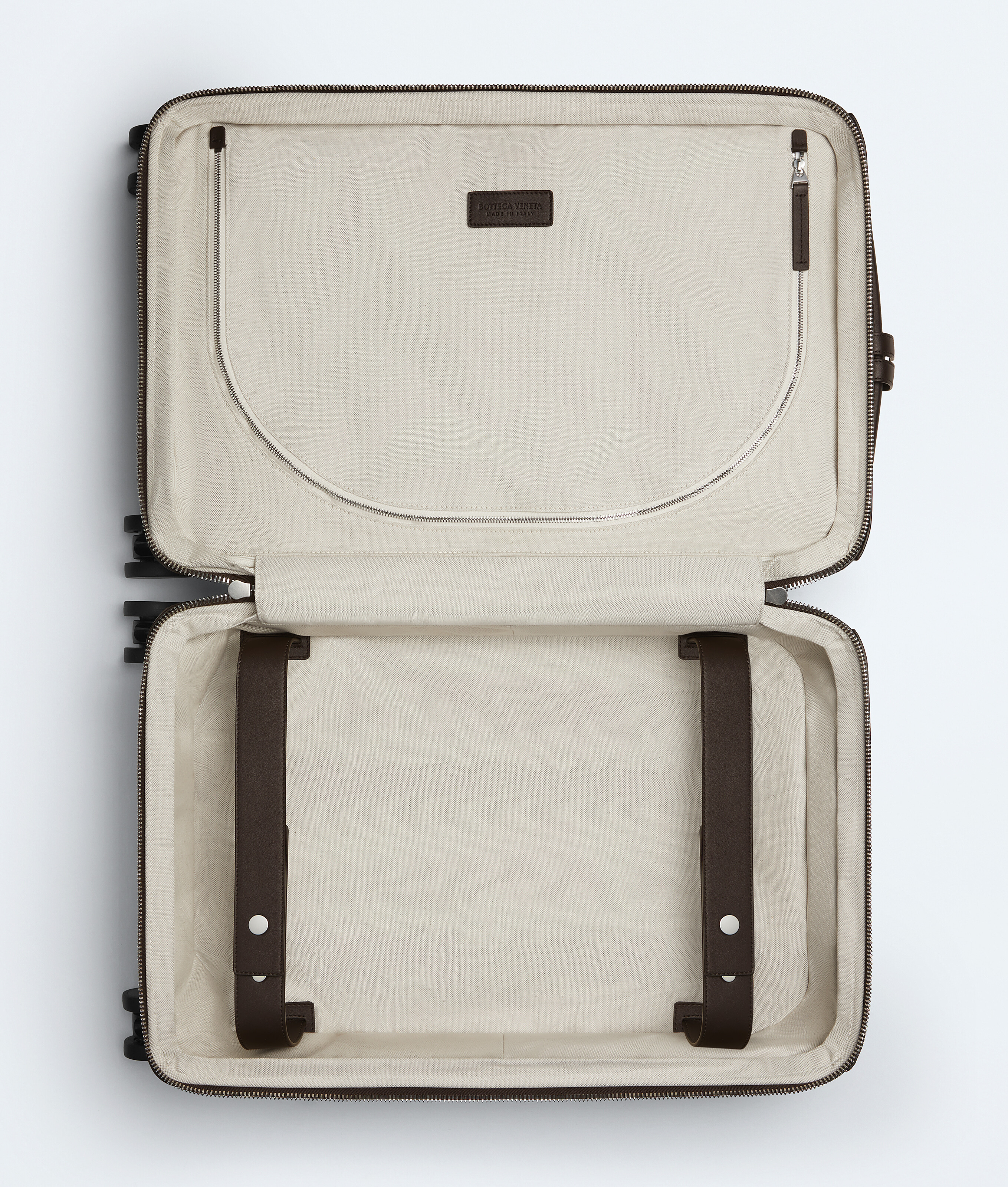 Odyssey Intrecciato Cabin Suitcase in Fondant Bottega Veneta Kuwait EN - Image 6