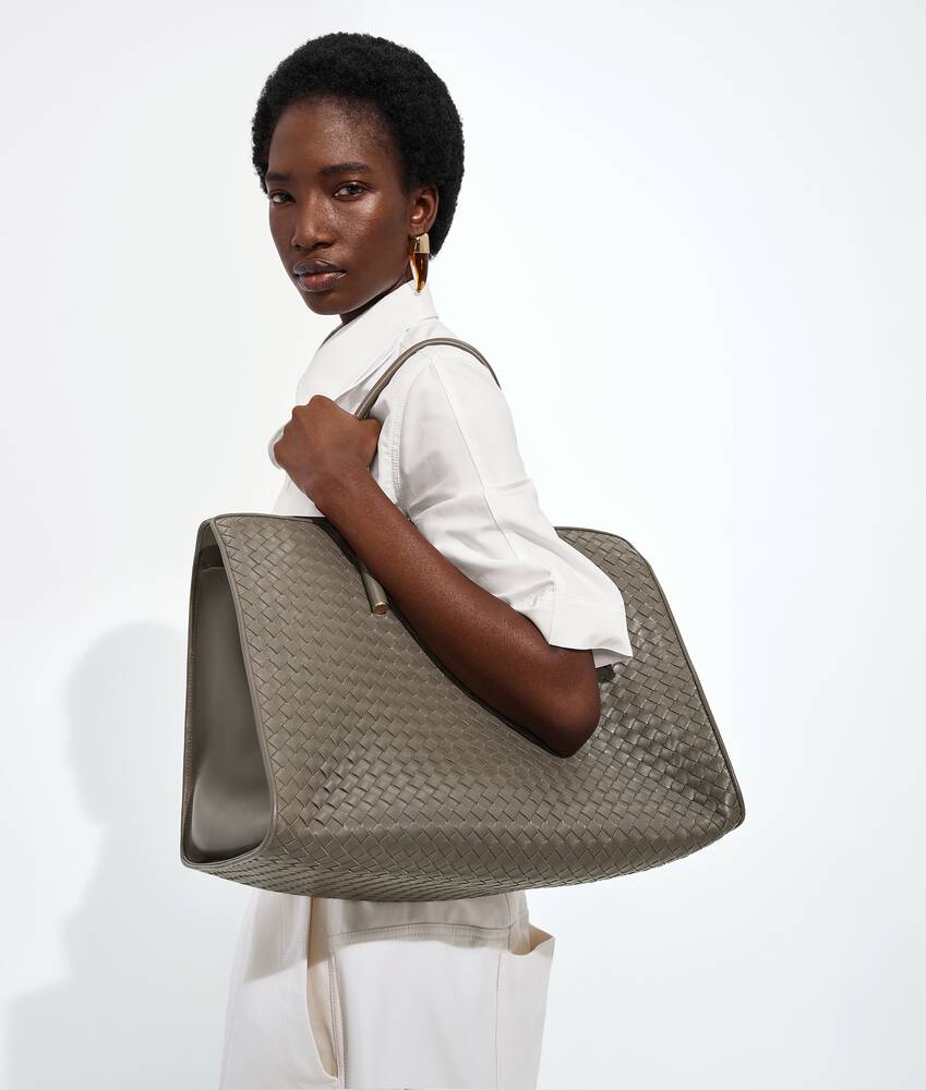 Display a large version of the product image 5 - Large Barbara Tote